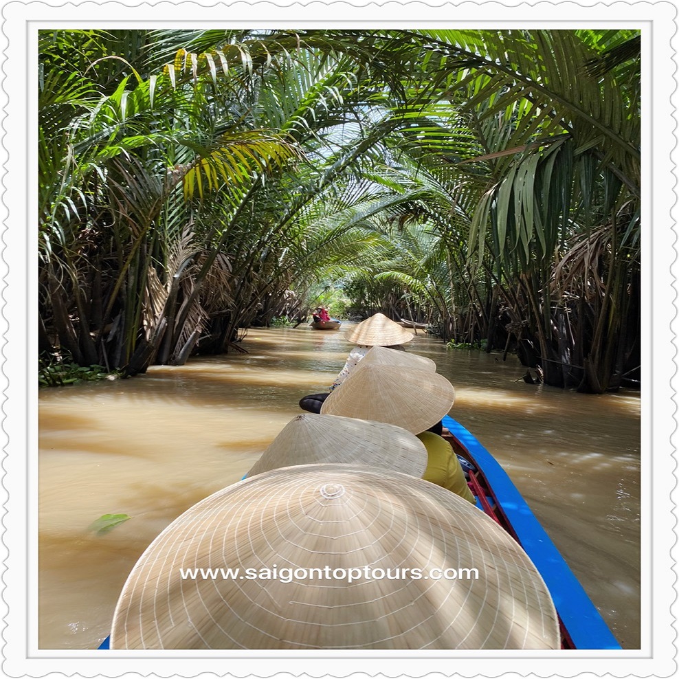 BEST DAILY GROUP TOUR ONE DAY TUNNELS AND MEKONG DELTA BOAT TRIP